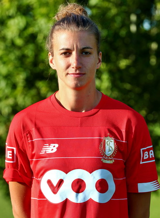 Justine Blave Justine Blave